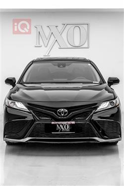 تۆیۆتا کامری